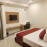 Hotel Xenia