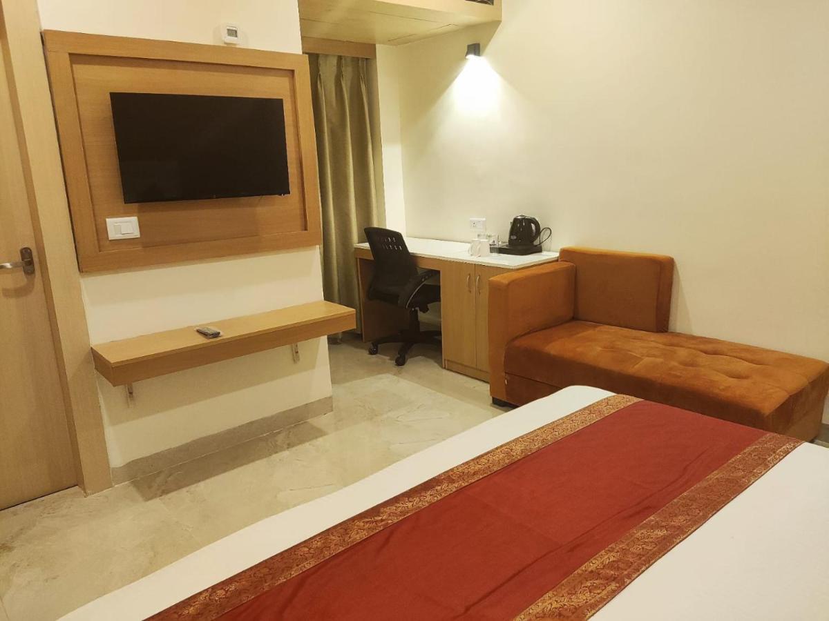 Hotel Xenia Varanasi